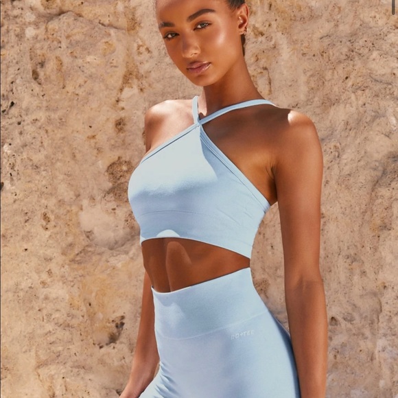 bo + tee Other - Bo + Tee Breathe Seamless Sports Bra in Blue